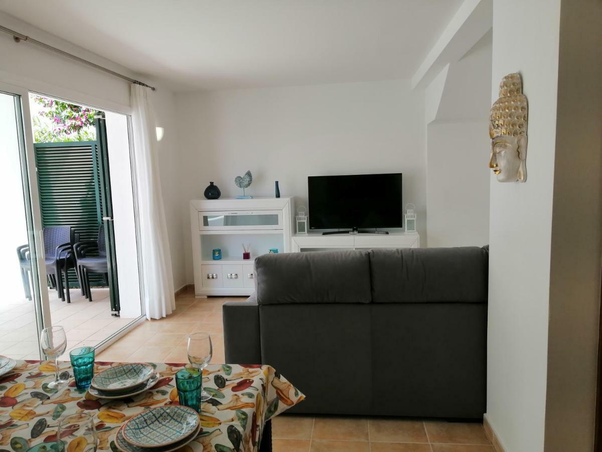 Villa Diplomado Es Mercadal Ngoại thất bức ảnh